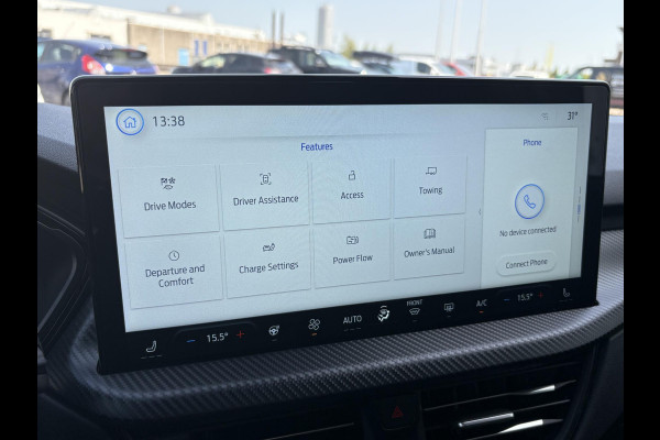 Ford Kuga 2.5 PHEV ST-Line X | Wegklapbare trekhaak | Panoramadak | Winter Pack | Head up Display | All season banden