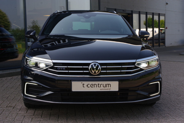 Volkswagen Passat Variant 1.4 TSI 218 PK PHEV GTE Business, Trekhaak, Panoramadak, Adap. Cruise Control, Matrix-LED