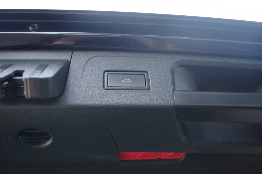 Volkswagen Passat Variant 1.4 TSI 218 PK PHEV GTE Business, Trekhaak, Panoramadak, Adap. Cruise Control, Matrix-LED