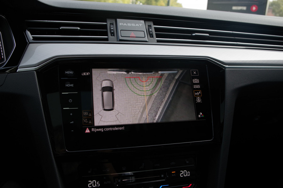Volkswagen Passat Variant 1.4 TSI 218 PK PHEV GTE Business, Trekhaak, Panoramadak, Adap. Cruise Control, Matrix-LED