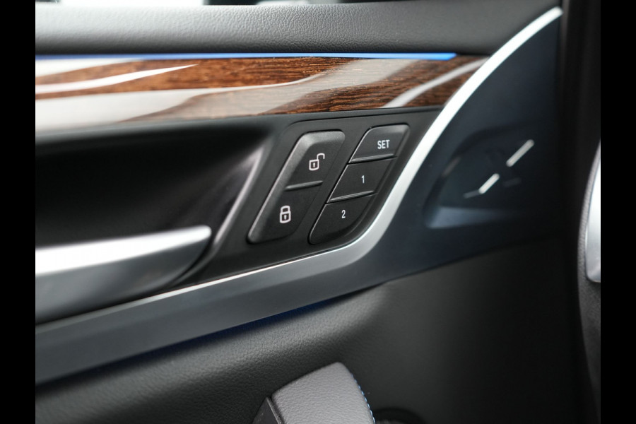 BMW X3 xDrive30e M Sport Plug in Hybrid 293pk Dealer O.H PHEV | Trekhaak Af Fabriek | Head Up |  Adaptive Cruise | Camera | Apple Carplay | Pilot Assist | Blis | Lederen Sportstoelen Memory & Verwarmd | Navigatie | M Sportstuur Verwarmd | Virtual |