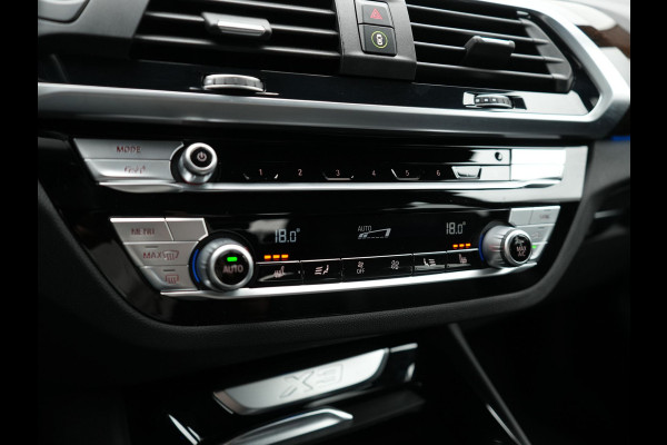 BMW X3 xDrive30e M Sport Plug in Hybrid 293pk Dealer O.H PHEV | Trekhaak Af Fabriek | Head Up |  Adaptive Cruise | Camera | Apple Carplay | Pilot Assist | Blis | Lederen Sportstoelen Memory & Verwarmd | Navigatie | M Sportstuur Verwarmd | Virtual |