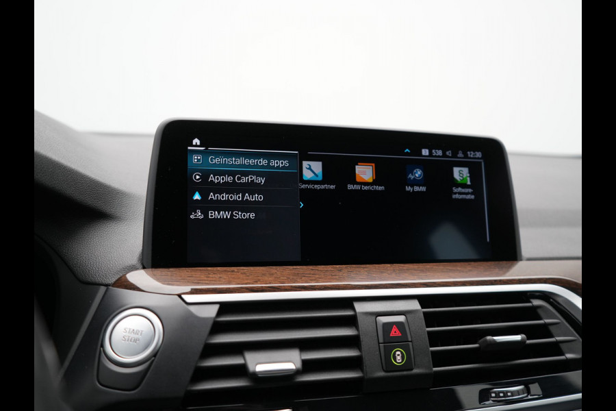 BMW X3 xDrive30e M Sport Plug in Hybrid 293pk Dealer O.H PHEV | Trekhaak Af Fabriek | Head Up |  Adaptive Cruise | Camera | Apple Carplay | Pilot Assist | Blis | Lederen Sportstoelen Memory & Verwarmd | Navigatie | M Sportstuur Verwarmd | Virtual |
