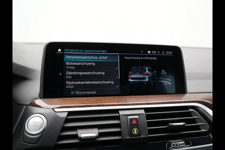 BMW X3 xDrive30e M Sport Plug in Hybrid 293pk Dealer O.H PHEV | Trekhaak Af Fabriek | Head Up |  Adaptive Cruise | Camera | Apple Carplay | Pilot Assist | Blis | Lederen Sportstoelen Memory & Verwarmd | Navigatie | M Sportstuur Verwarmd | Virtual |