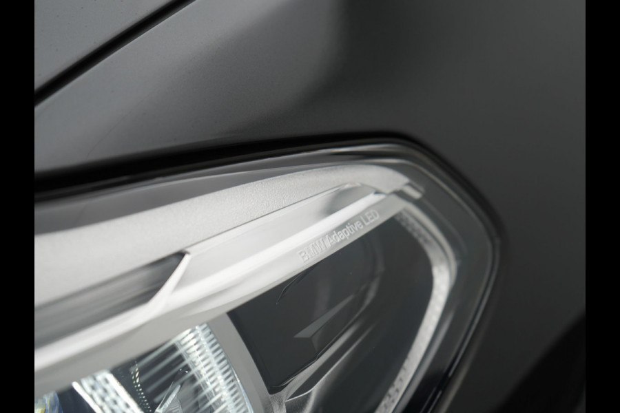BMW X3 xDrive30e M Sport Plug in Hybrid 293pk Dealer O.H PHEV | Trekhaak Af Fabriek | Head Up |  Adaptive Cruise | Camera | Apple Carplay | Pilot Assist | Blis | Lederen Sportstoelen Memory & Verwarmd | Navigatie | M Sportstuur Verwarmd | Virtual |
