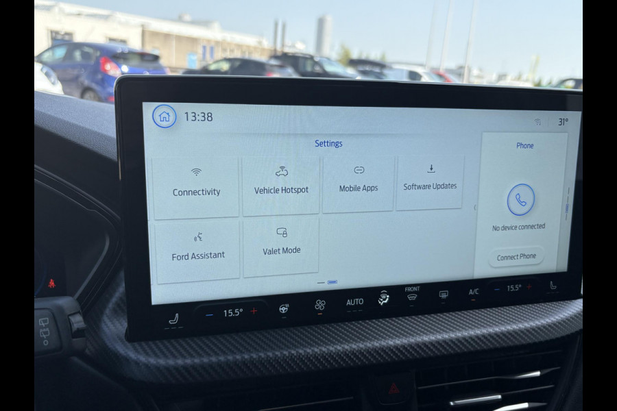 Ford Kuga 2.5 PHEV ST-Line X 243pk | Zuid | Wegklapbare trekhaak | Panoramadak | Winter Pack | Head up Display | All season banden