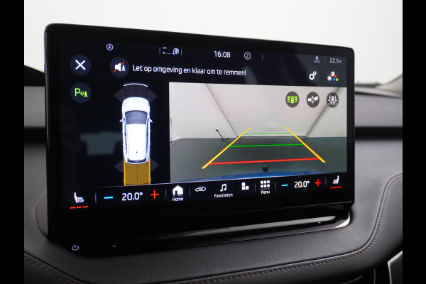 Škoda ENYAQ iV 80 204pk AUT. LEER Camera Adaptive-cruise+Stop/Go Head-Up Display Trekhaak Apple Carplay Android Auto Smartlink Adap.Cruise 21"  Spoorwisselassistent Verkeersborddetectie Sproeiers verwarmd Stoelen v/a verwarmd Grote Accu! Trekhaaksyst elektrisch Wegklapbaar. 1.000KG Trekgewicht! Zeer Compleet €56.000,- nieuw Grootste Actieradius/accu pakket.