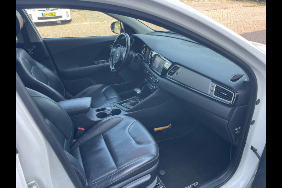 Kia Niro 1.6 GDi Hybrid ExecutiveLine/Memory seats/Leer/Camera/Origineel NL