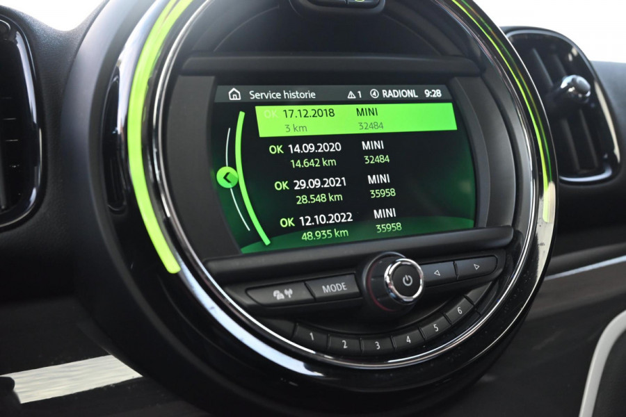 MINI Countryman 2.0 Cooper S E ALL4 Chili 225 PK Dealer o.h Pano Camera LED PDC 17''