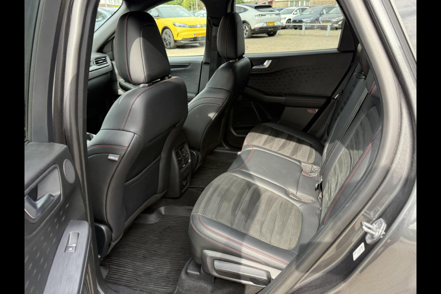 Ford Kuga 2.5 PHEV ST-Line X 225pk | Adaptive cruise control | Dodehoeksensoren | 19 inch met rode remklauwen | Winter Pack | Bang&Olufsen | Technology Pack