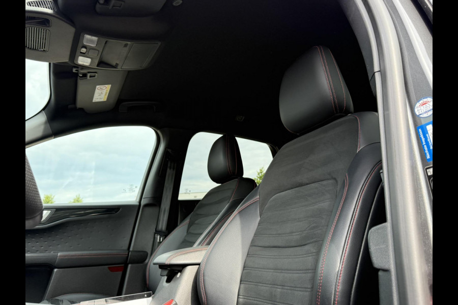 Ford Kuga 2.5 PHEV ST-Line X 225pk | Adaptive cruise control | Dodehoeksensoren | 19 inch met rode remklauwen | Winter Pack | Bang&Olufsen | Technology Pack