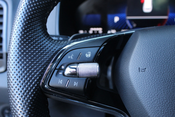 Škoda Karoq 1.5 TSI ACT 150pk Sportline Business DSG7 NL-Auto NAP Clima Cruise Navi Camera Trekhaak 1500kg