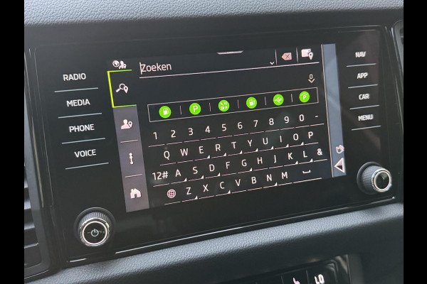 Škoda Kodiaq 1.5 TSI Sportline Automaat | Trekhaak uitklapbaar | Navigatiesysteem | Stoelverwarming | Stuurverwarming | Getint glas | Cruise
