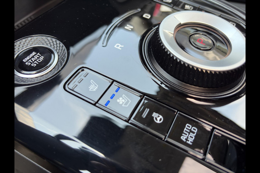 Kia Niro 1.6 GDi Hybrid ExecutiveLine HUD | Stoelverwarming & Verkoeling | Schuif/Kanteldak | Camera | Cruise | Leder | Geheugen Functie Stoelen | Apple Carplay & Android Auto |