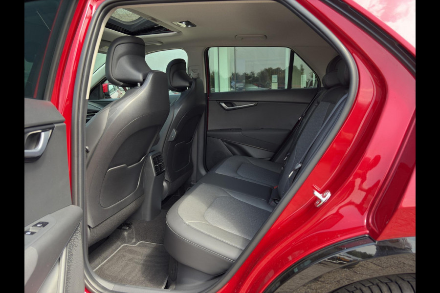 Kia Niro 1.6 GDi Hybrid ExecutiveLine HUD | Stoelverwarming & Verkoeling | Schuif/Kanteldak | Camera | Cruise | Leder | Geheugen Functie Stoelen | Apple Carplay & Android Auto |