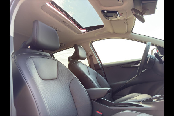 Kia Niro 1.6 GDi Hybrid ExecutiveLine HUD | Stoelverwarming & Verkoeling | Schuif/Kanteldak | Camera | Cruise | Leder | Geheugen Functie Stoelen | Apple Carplay & Android Auto |