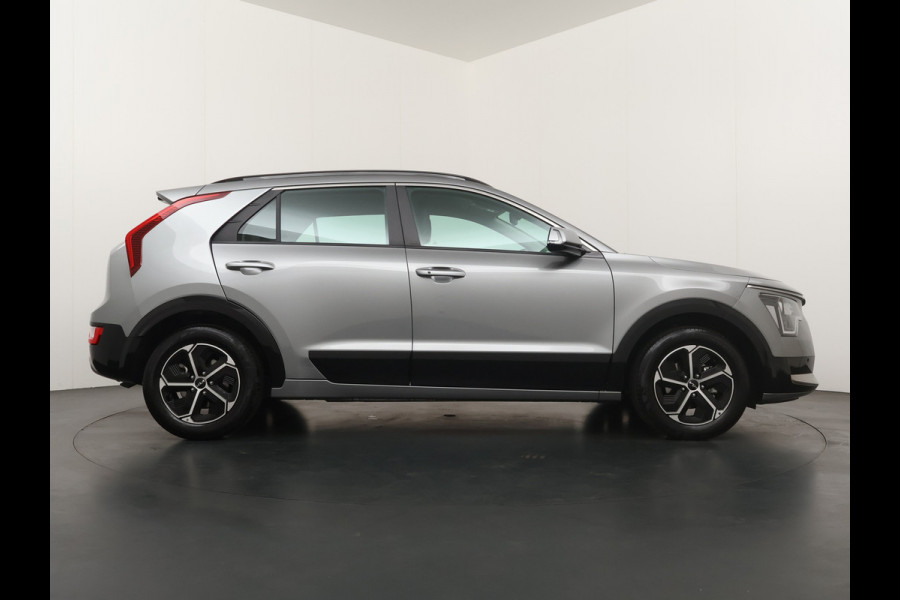 Kia Niro 1.6 GDi Hybrid DynamicLine Apple Carplay/Android Auto - Cruise Control Adaptief - Navigatie - Airco - Fabrieksgarantie tot 07-2031