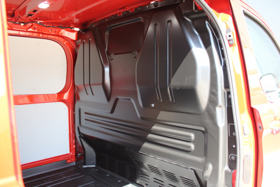 Ford Transit Custom 320 2.0 TDCI L2H1 Limited 136pk - Stoel/Stuurverwarming - Camera - Keyless - ACC - Dodehoek - Rijklaar