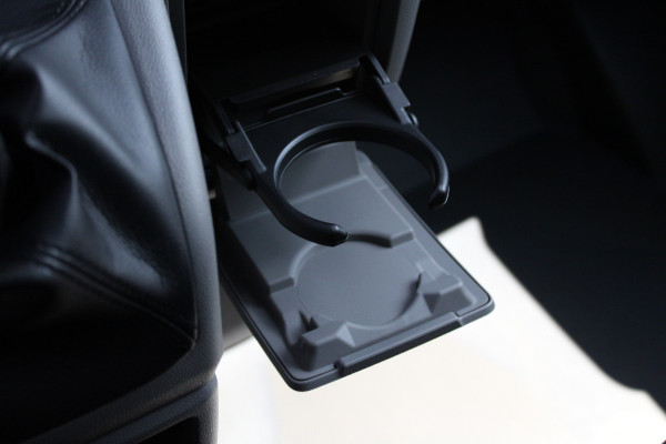 Ford Transit Custom 320 2.0 TDCI L2H1 Limited 136pk - Stoel/Stuurverwarming - Camera - Keyless - ACC - Dodehoek - Rijklaar