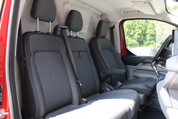 Ford Transit Custom 320 2.0 TDCI L2H1 Limited 136pk - Stoel/Stuurverwarming - Camera - Keyless - ACC - Dodehoek - Rijklaar
