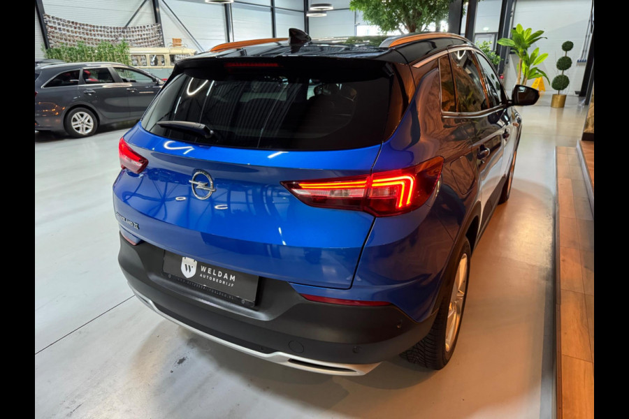 Opel Grandland X 1.6 Turbo Ultimate Garantie Stoelventilatie StuurVW StoelVW Voor/Achter Dodehoek 360 Cruise Navi Clima Rijklaar