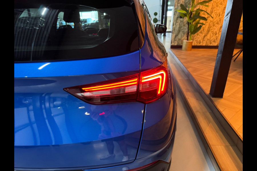 Opel Grandland X 1.6 Turbo Ultimate Garantie Stoelventilatie StuurVW StoelVW Voor/Achter Dodehoek 360 Cruise Navi Clima Rijklaar