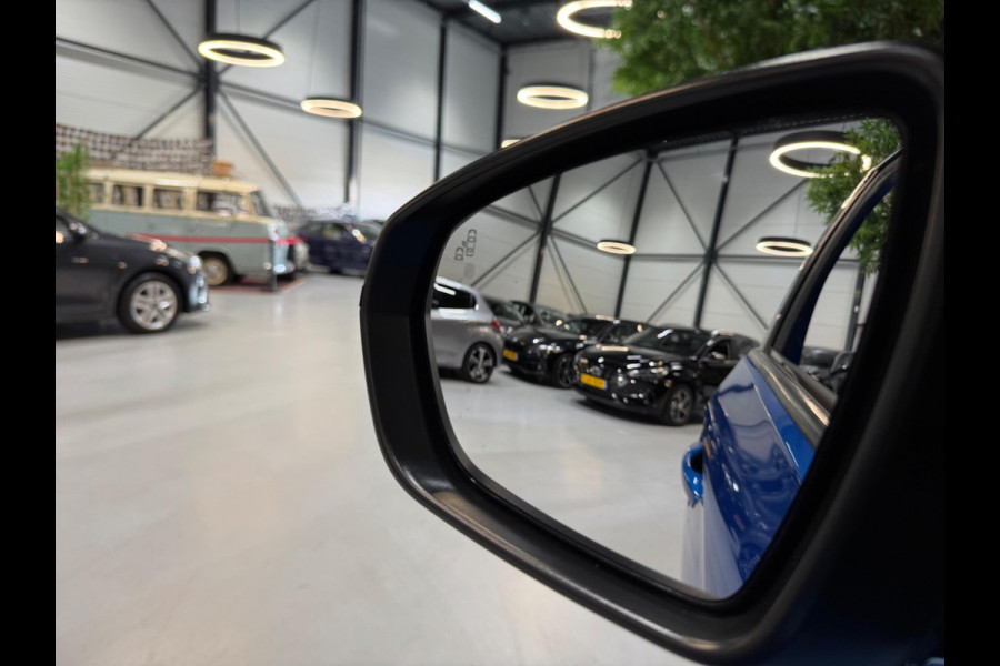 Opel Grandland X 1.6 Turbo Ultimate Garantie Stoelventilatie StuurVW StoelVW Voor/Achter Dodehoek 360 Cruise Navi Clima Rijklaar