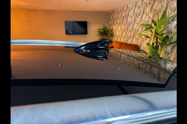 Opel Grandland X 1.6 Turbo Ultimate Garantie Stoelventilatie StuurVW StoelVW Voor/Achter Dodehoek 360 Cruise Navi Clima Rijklaar