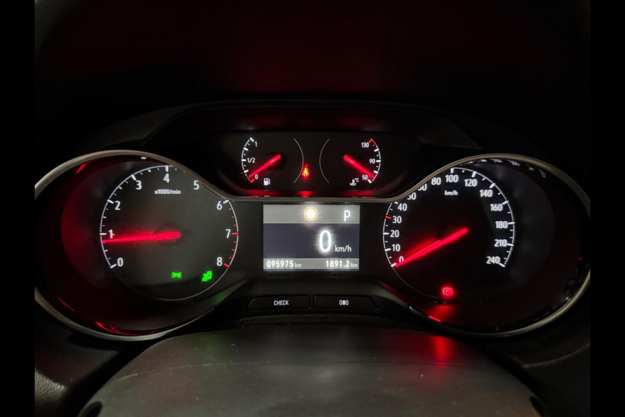 Opel Grandland X 1.6 Turbo Ultimate Garantie Stoelventilatie StuurVW StoelVW Voor/Achter Dodehoek 360 Cruise Navi Clima Rijklaar
