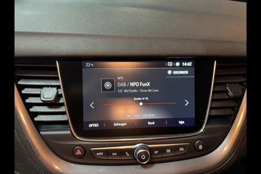 Opel Grandland X 1.6 Turbo Ultimate Garantie Stoelventilatie StuurVW StoelVW Voor/Achter Dodehoek 360 Cruise Navi Clima Rijklaar