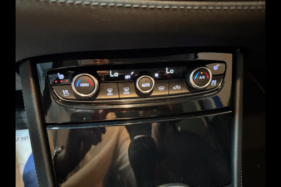 Opel Grandland X 1.6 Turbo Ultimate Garantie Stoelventilatie StuurVW StoelVW Voor/Achter Dodehoek 360 Cruise Navi Clima Rijklaar