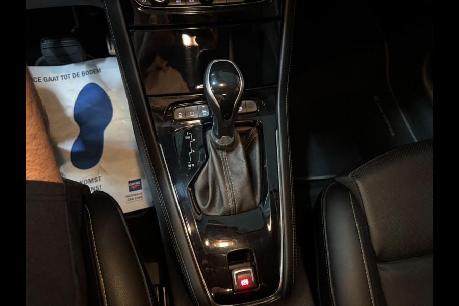 Opel Grandland X 1.6 Turbo Ultimate Garantie Stoelventilatie StuurVW StoelVW Voor/Achter Dodehoek 360 Cruise Navi Clima Rijklaar