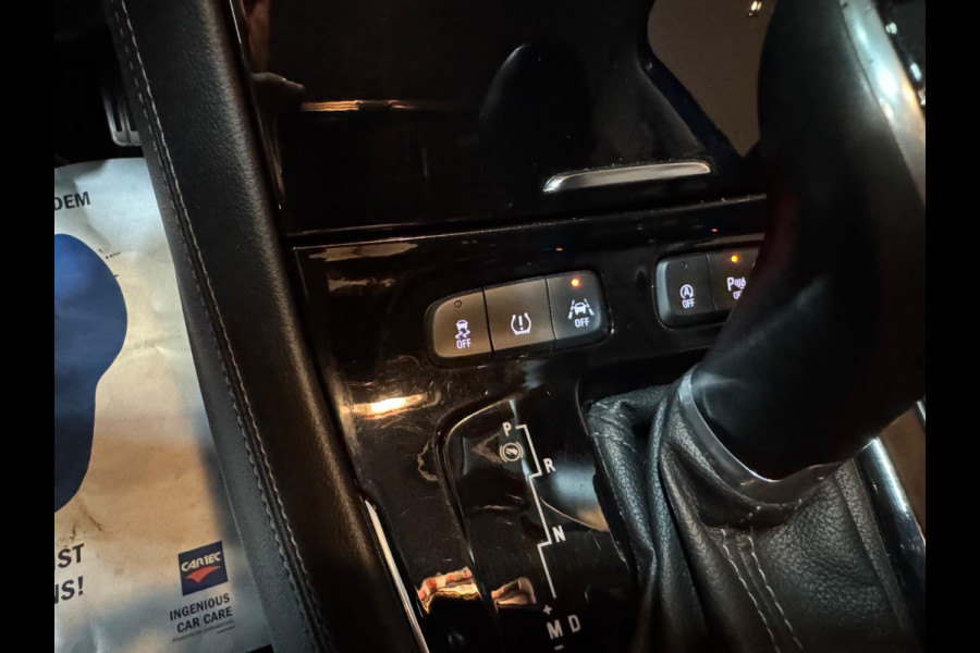 Opel Grandland X 1.6 Turbo Ultimate Garantie Stoelventilatie StuurVW StoelVW Voor/Achter Dodehoek 360 Cruise Navi Clima Rijklaar