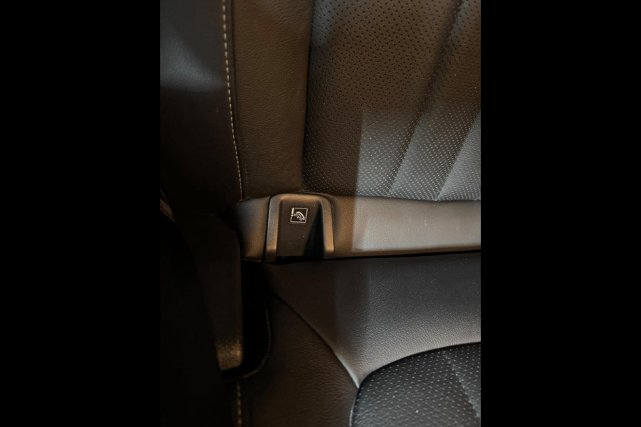 Opel Grandland X 1.6 Turbo Ultimate Garantie Stoelventilatie StuurVW StoelVW Voor/Achter Dodehoek 360 Cruise Navi Clima Rijklaar