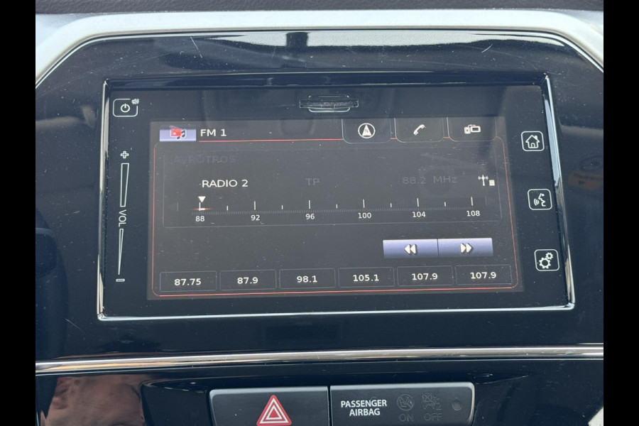 Suzuki Vitara 1.0 Boosterjet Select Cruise control Climate control Stoelverwarming DAB radio Navi Achteruitrijcamera
