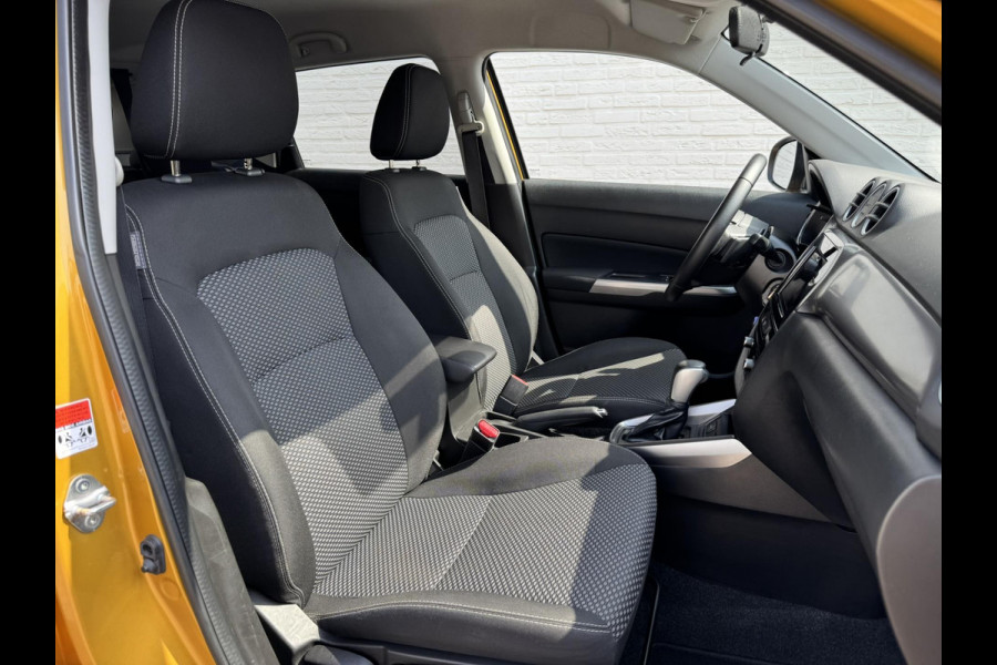 Suzuki Vitara 1.0 Boosterjet Select Cruise control Climate control Stoelverwarming DAB radio Navi Achteruitrijcamera
