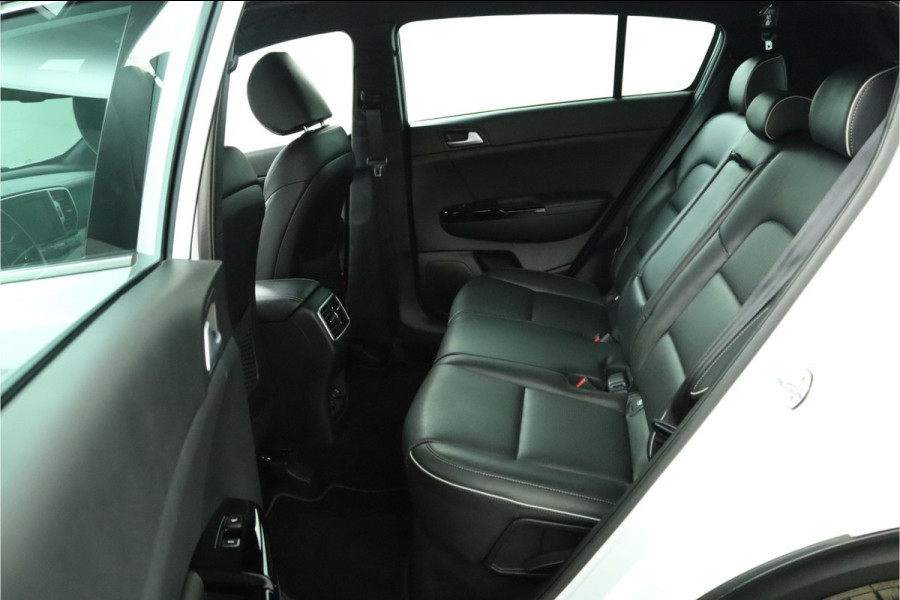 Kia Sportage 1.6 T-GDI 4WD GT-Line PlusLine Airco -  Cruise Control - Climate Control - Dodehoek Detectie - Lederen Bekleding - Navigatie - Stoel/Stuur Verwarming - 12 Maanden BOVAG Garantie