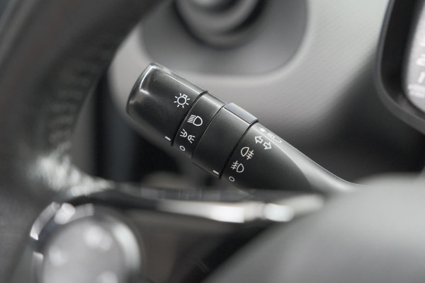 Peugeot 108 1.0 e-VTi Active | Camera | Apple Carplay | Airco | 5 Deurs