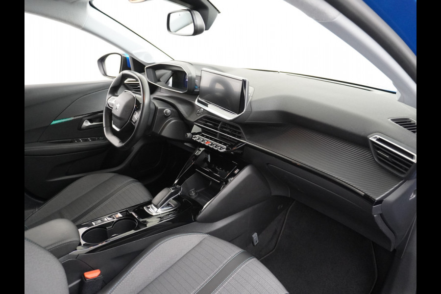 Peugeot e-208 EV 50kWh Adaptive-Cruise Apple Carplay Android Cruise Keyless Led PDC Allure Dab Lmv 16" Bluetooth Regensensor Rijstrooksensor Verkeersbord detectie