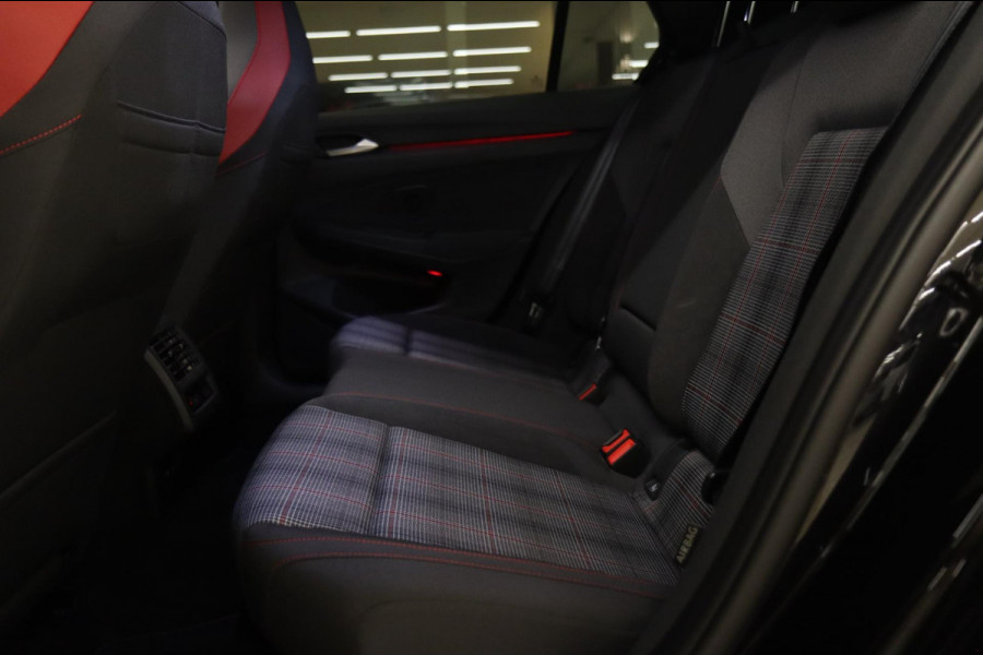 Volkswagen Golf 2.0 TSI GTI PANO/CARPLAY/IQ/KEYLESS/ACC/LANE/H&K/SFEER/VOL!
