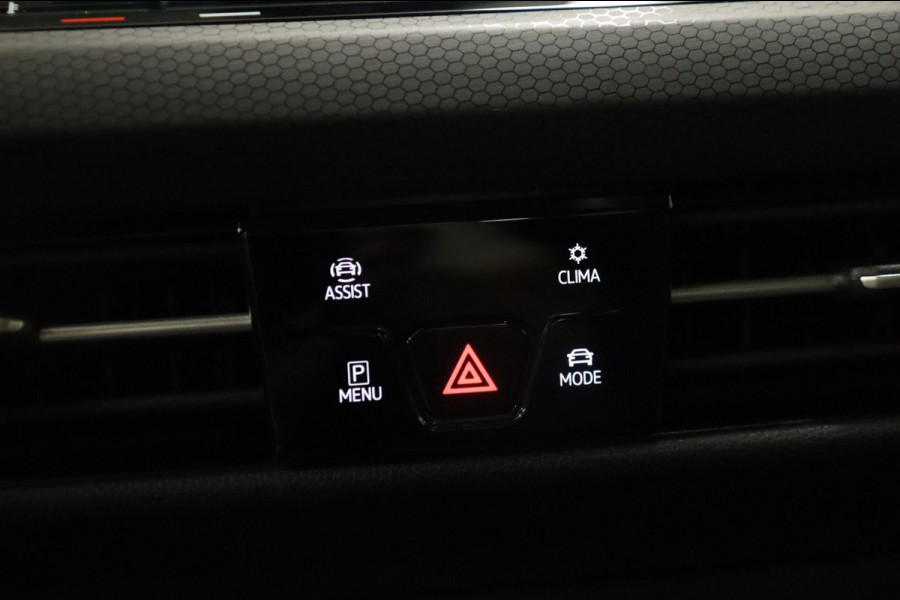 Volkswagen Golf 2.0 TSI GTI PANO/CARPLAY/IQ/KEYLESS/ACC/LANE/H&K/SFEER/VOL!