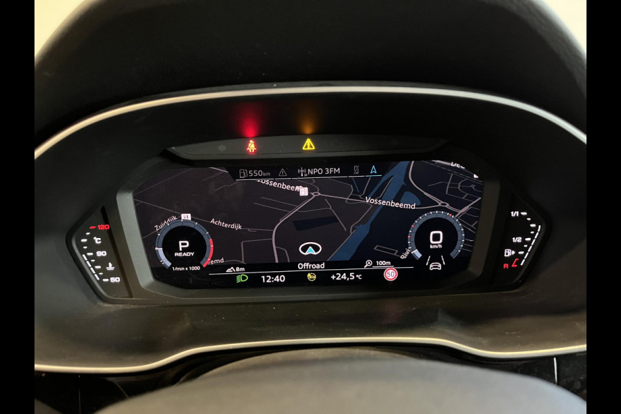 Audi Q3 35 TFSI S Line S-Tronic Aut. Panoramadak Climate control Adaptive Cruise Control Navi Full LED Trekhaak PDC VA+ Camera Carplay