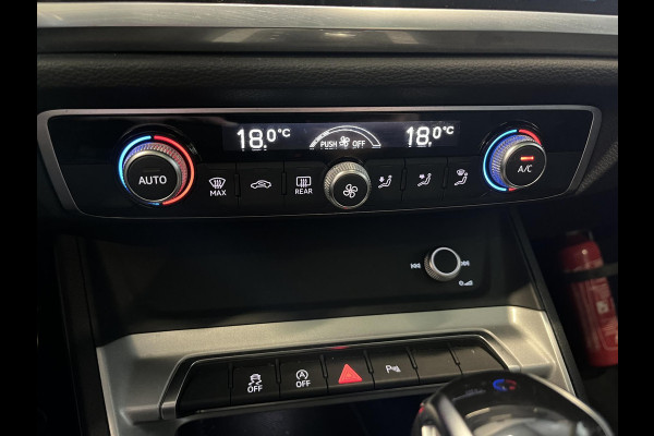Audi Q3 35 TFSI S Line S-Tronic Aut. Panoramadak Climate control Adaptive Cruise Control Navi Full LED Trekhaak PDC VA+ Camera Carplay