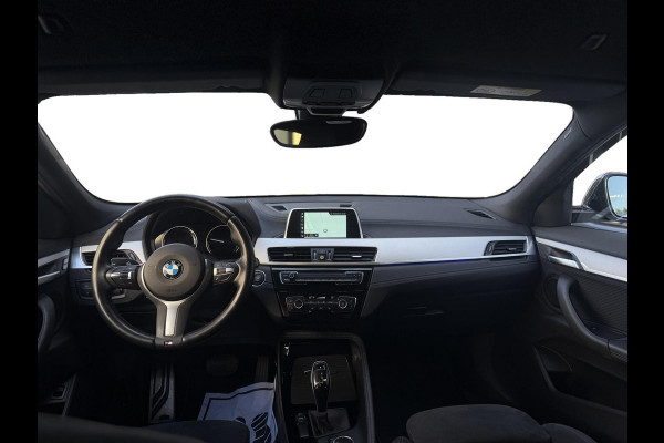 BMW X2 SDrive18i High Executive |PDC V+A | LED|Cruise| Shadow-line | 19" M-Velgen | M-Alcantara Sportstoelen | Navi | Camera|