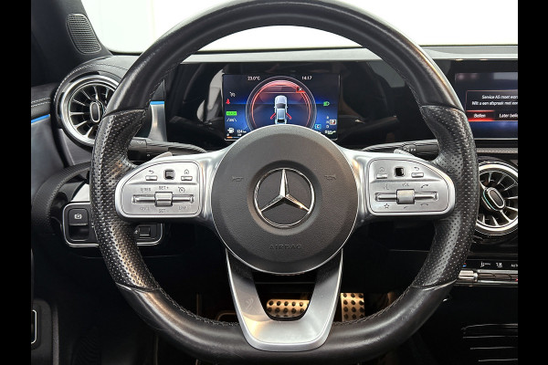 Mercedes-Benz A-Klasse 250 e Business Solution AMG Limited (Goed OnderH, Panorama, SfeerV, Carplay, Lane Assist, Navi, StoelV, Etc