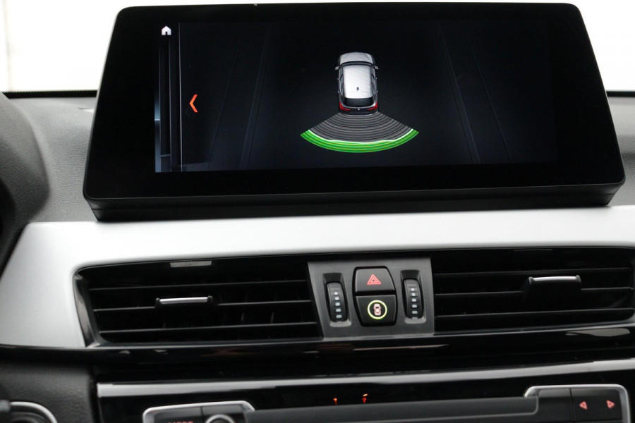 BMW X1 SDrive18i Business Edition | HEADS-UP |Dealer onderH|NL-Auto|Cruise control|Climate Contr| ETC