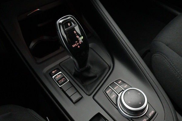 BMW X1 SDrive18i Business Edition | HEADS-UP |Dealer onderH|NL-Auto|Cruise control|Climate Contr| ETC