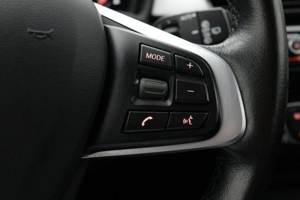 BMW X1 SDrive18i Business Edition | HEADS-UP |Dealer onderH|NL-Auto|Cruise control|Climate Contr| ETC