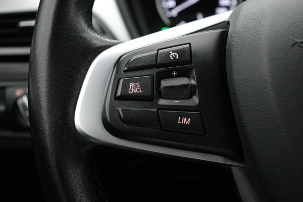 BMW X1 SDrive18i Business Edition | HEADS-UP |Dealer onderH|NL-Auto|Cruise control|Climate Contr| ETC