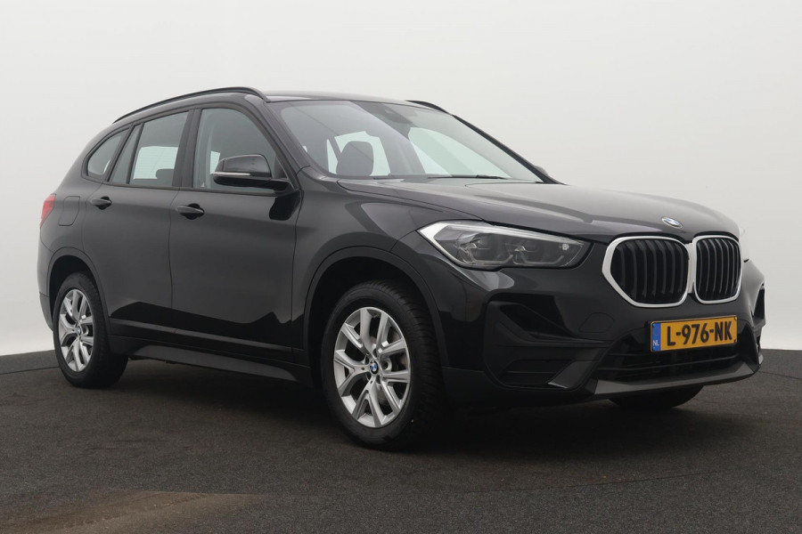 BMW X1 SDrive18i Business Edition | HEADS-UP |Dealer onderH|NL-Auto|Cruise control|Climate Contr| ETC